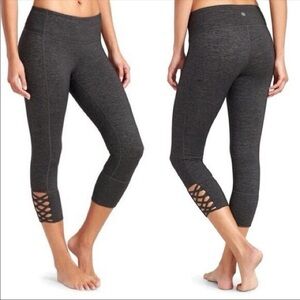 Athleta Charcoal Cropped Leggings